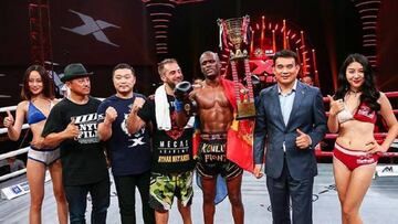Imagen de Nayanesh Ayman tras ganar su último combate.