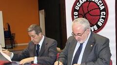 <b>EXPANSIONISTA. </b>José Luis Mendoza patrocina el equipo de baloncesto, tiene un club de Segunda B...