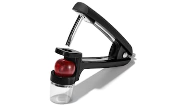 Así es el deshuesador de cerezas y aceitunas más vendido en Amazon