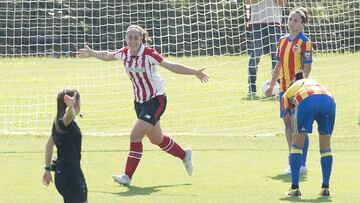 Yulema Corres celebra el primer gol del Athletic ante el Valencia.