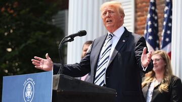 El expresidente Donald Trump lanzó este miércoles 7 de julio una demanda en contra de Facebook, Twitter y Youtube por remover sus cuentas tras el ataque del 6 de enero.