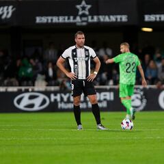 Belmonte planea una revolución en la plantilla de cara a enero