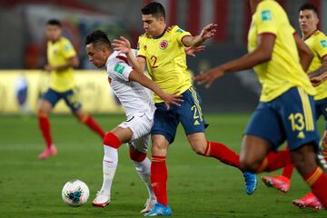 La Selección Colombia derrotó 0-3 a Perú en el estadio Nacional de Lima, por la séptima jornada de las Eliminatorias Sudamericanas.