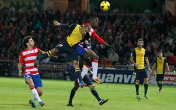 Miranda marcó un gol que fue anulado.