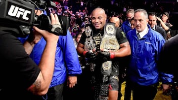 Resultados y resumen del Cormier-Lewis: UFC 230