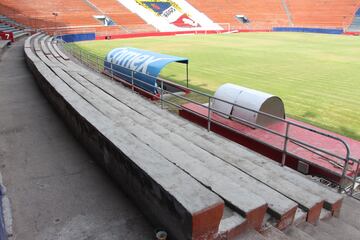 Un recorrido por el Sergio León Chávez, ¿un estadio de Primera?