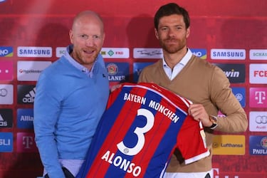 Xabi Alonso: "Maybe I'll go into coaching when I retire"