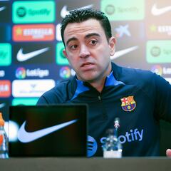 Xavi praises Barcelona star