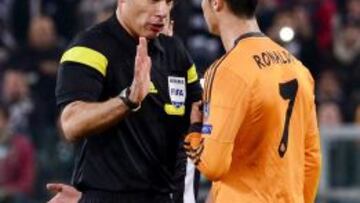 Garant¨ªa de buen arbitraje con Howard Webb
