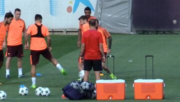 Luis Suárez está que se sale... ¡vaya caño le hizo a Piqué!