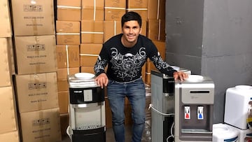 El vuelco de un ex goleador de la Roja: “Mi vida cambió, ahora trabajo de 7 a. m. a 8 p. m.”