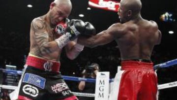 Mayweather Jr vence por decisión unánime a Cotto