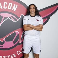 La francesa Kaci se convierte en el tercer refuerzo del Tacon