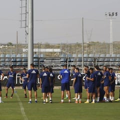 El Zaragoza se presenta hoy ante su afición frente al Levante