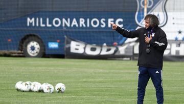 Alberto Gamero, entrenador de Millonarios, habló previo al encuentro ante Águilas Doradas sobre lo que será el partido y del trabajo con los delanteros