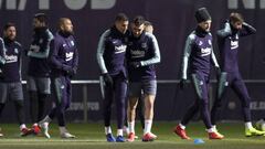 BARCELONA ENTRENAMIENTO MUNIR MURILLO 