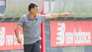 Mendilibar: "Todos en Pamplona están contentos con Jagoba, y eso dice mucho".