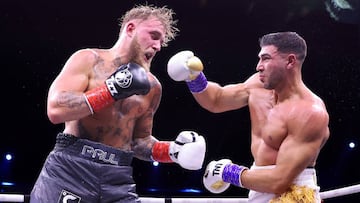 RIYADH, SAUDI ARABIA - FEBRUARY 26: Tommy Fury punches Jake Paul during the Cruiserweight Title fight between Jake Paul and Tommy Fury at the Diriyah Arena on February 26, 2023 in Riyadh, Saudi Arabia. (Photo by Francois Nel/Getty Images)