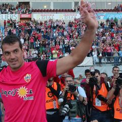 Esteban: "El Almería me dio mucho más a mí que yo a ellos"