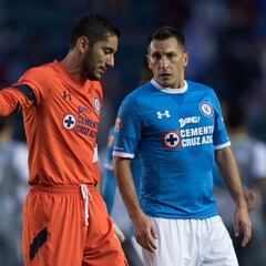 'Chaco' Giménez pide que Jesús Corona se retire en Cruz Azul