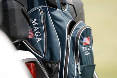 Is Donald Trump going to run for president again in 2024? His son’s golf bag might have a clue 