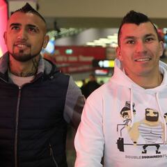 "Cuándo y dónde sea...": el mensaje de Vidal a Medel