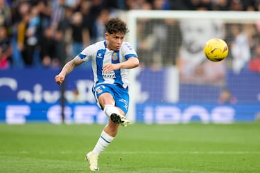 Mediocentro ofensivo | España/Argentina, 23 años | Valor de mercado: 5 millones de euros 