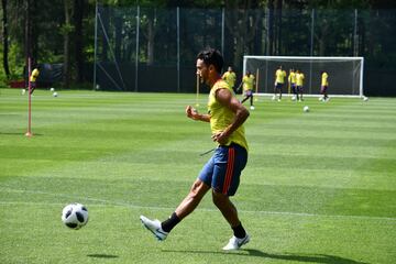 Día 14 en Milanello: Farid Díaz se unió a la Selección Colombia