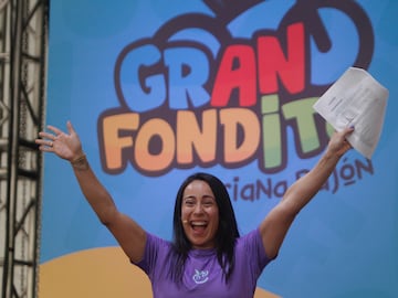 Mariana Pajón en el lanzamiento del Gran Fondito en el parque Norte de Medellín.