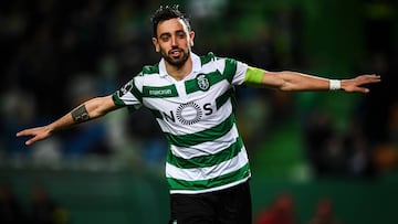 Bruno Fernandes, objetivo del Manchester United, celebrando un gol con el Sporting de Portugal.