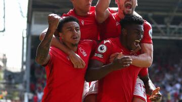 NOTTINGHAM, ENGLAND - AUGUST 14: Taiwo Awoniyi of Nottingham Forest celebrates after scoring a goal to make it 1-0 during the Premier League match between Nottingham Forest and West Ham United at City Ground on August 14, 2022 in Nottingham, United Kingdom. (Photo by James Williamson - AMA/Getty Images)