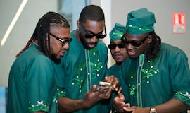 Lío en Nigeria: amenaza de plante por impagos