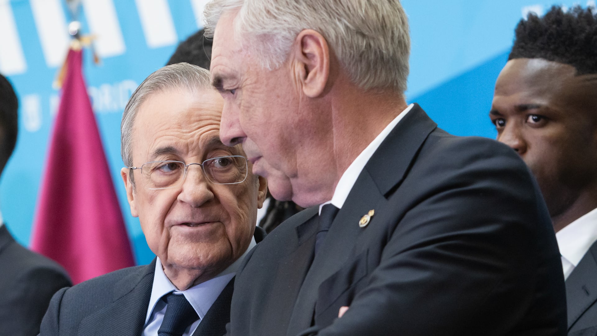 Revelan lo que le dijo Florentino a Ancelotti tras caer eliminados en Champions