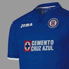Proponen en redes diseño para playeras de Cruz Azul con nueva marca