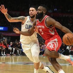 14 seguidas de los Rockets y los Warriors mantienen el pulso