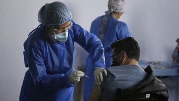 Zifivax contra el COVID-19: la nueva vacuna que se aplicaría en Colombia
