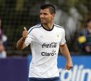 Agüero, posible titular en el debut frente a Paraguay