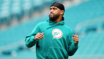 The 25-year-old quarterback is arguably the face of the franchise. Here’s how much he could earn if he signs a new deal with the Dolphins.