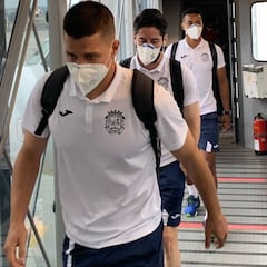 El Fuenla viajó a A Coruña sin saber el resultado del último test