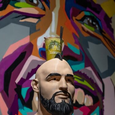 El inesperado ‘homenaje’ que hizo reír a Arturo Vidal en Viña: “Todos los jugadores de Colo Colo le sacaron una foto”