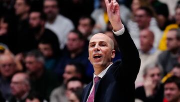 El entrenador del Baskonia, Joan Pe?arroya, habl¨® tras la derrota de su eqiupo ante el Joventut en los cuartos de final de la Copa del Rey 2023.