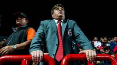 La Comisi&oacute;n Discplinaria abri&oacute; expediente al t&eacute;cnico de Xolos por el enfrentamiento con un aficionado tras el empate ante Santos.