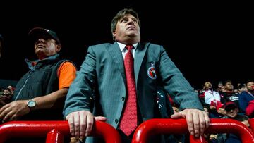 La Comisión Discplinaria abrió expediente al técnico de Xolos por el enfrentamiento con un aficionado tras el empate ante Santos.