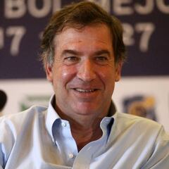 Fazio reconoce que Bielsa es un candidato para la Selección