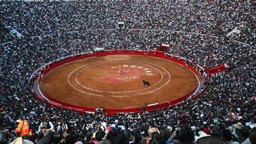 Spectators watch a bullfight at the Monumental Plaza de Toros Mexico in Mexico City on January 28, 2024. Bullfighting resumed on Sunday in Mexico City after the Supreme Court revoked an earlier suspension. (Photo by CARL DE SOUZA / AFP)