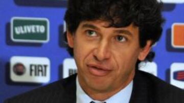 Demetrio Albertini, ex del Milán y el Barcelona.