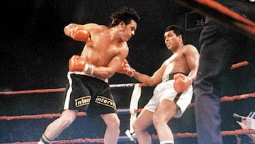 Alfredo Evangelista, durante su combate ante Muhammad Ali en 1977.