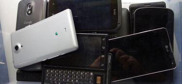 Seis formas de reutilizar un viejo smartphone Android y convertirlo en otro gadget