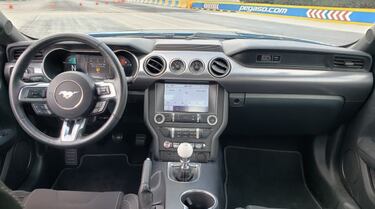 Ford Mustang Mach 1 2021, a prueba: un muscle car destinado para las pistas