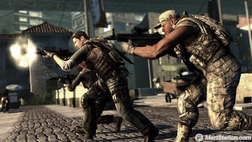 Captura de pantalla - socom4_slums_oc_wells_crouchwalk_ign.jpg